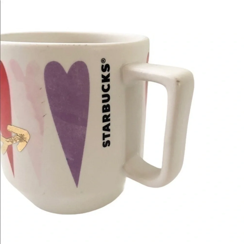 Starbucks Coffee 2016 Valentine’s Day Painted Hearts Mug‎